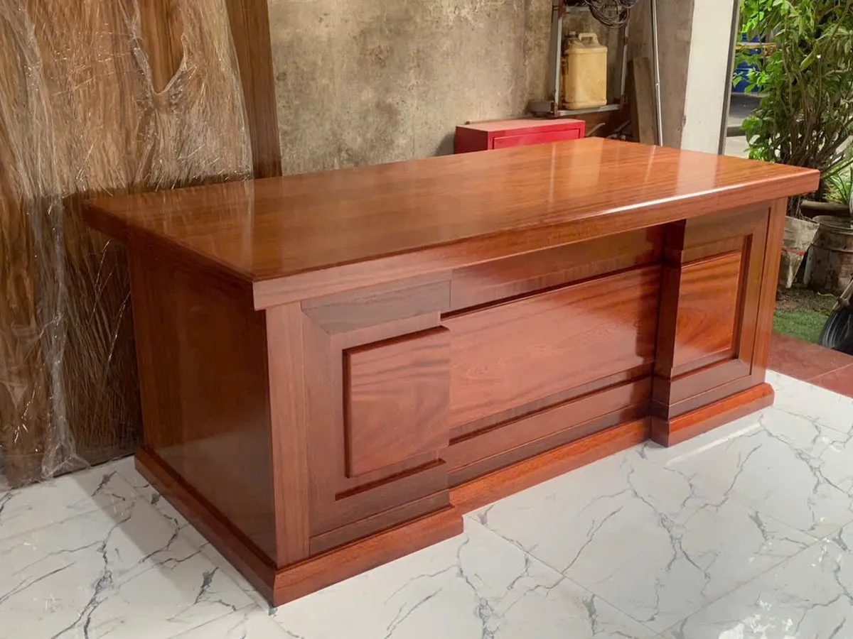 Bàn giám đốc A3